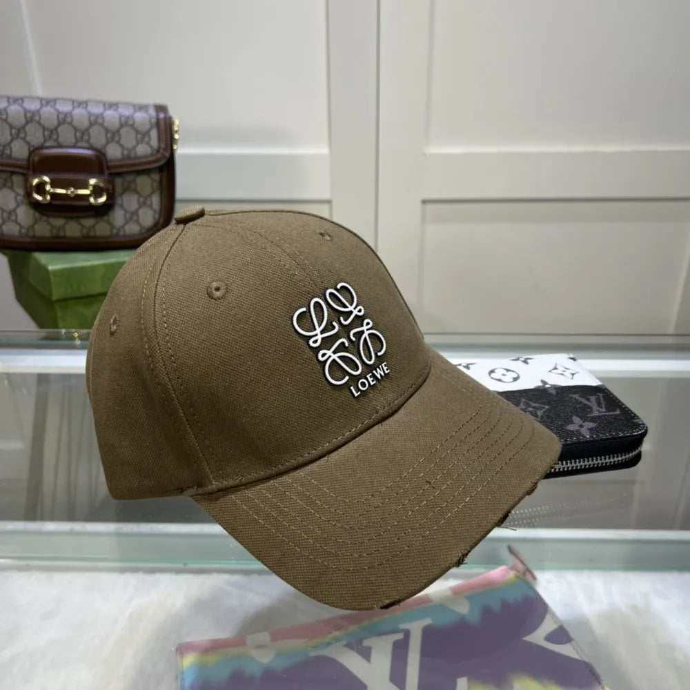 loewe cap (AAA)