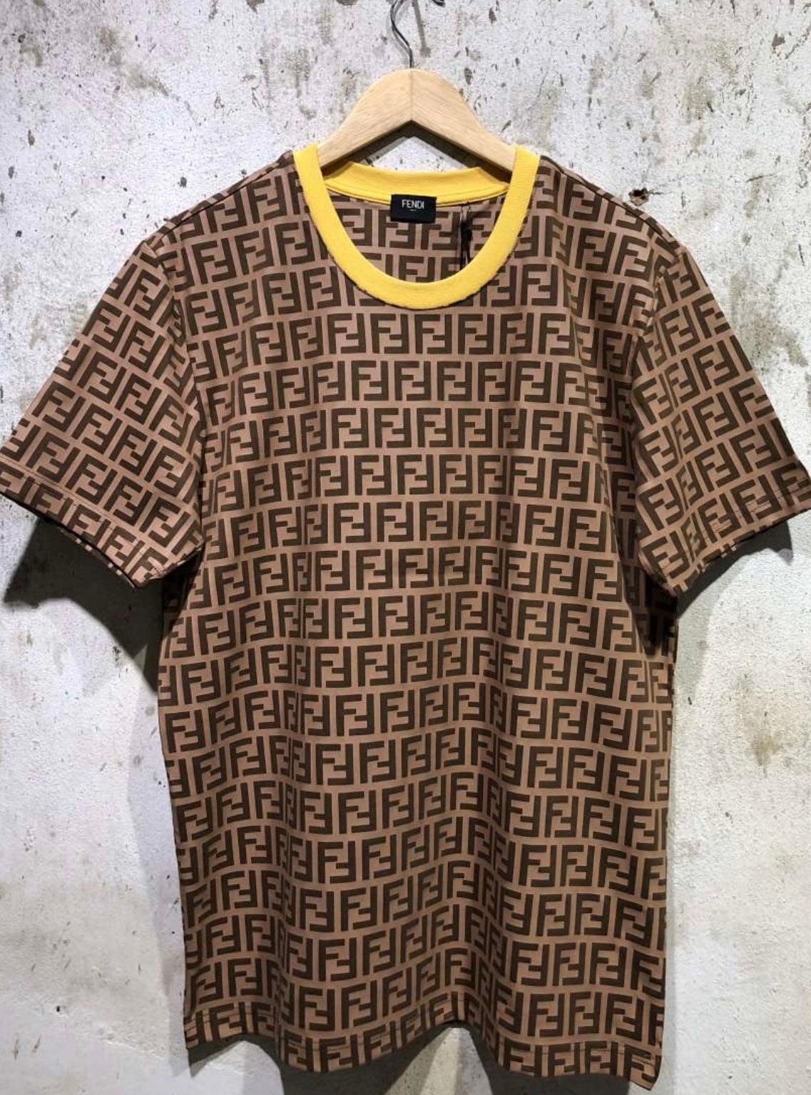 Fendi T-shirt Standard size [ Master Quality]