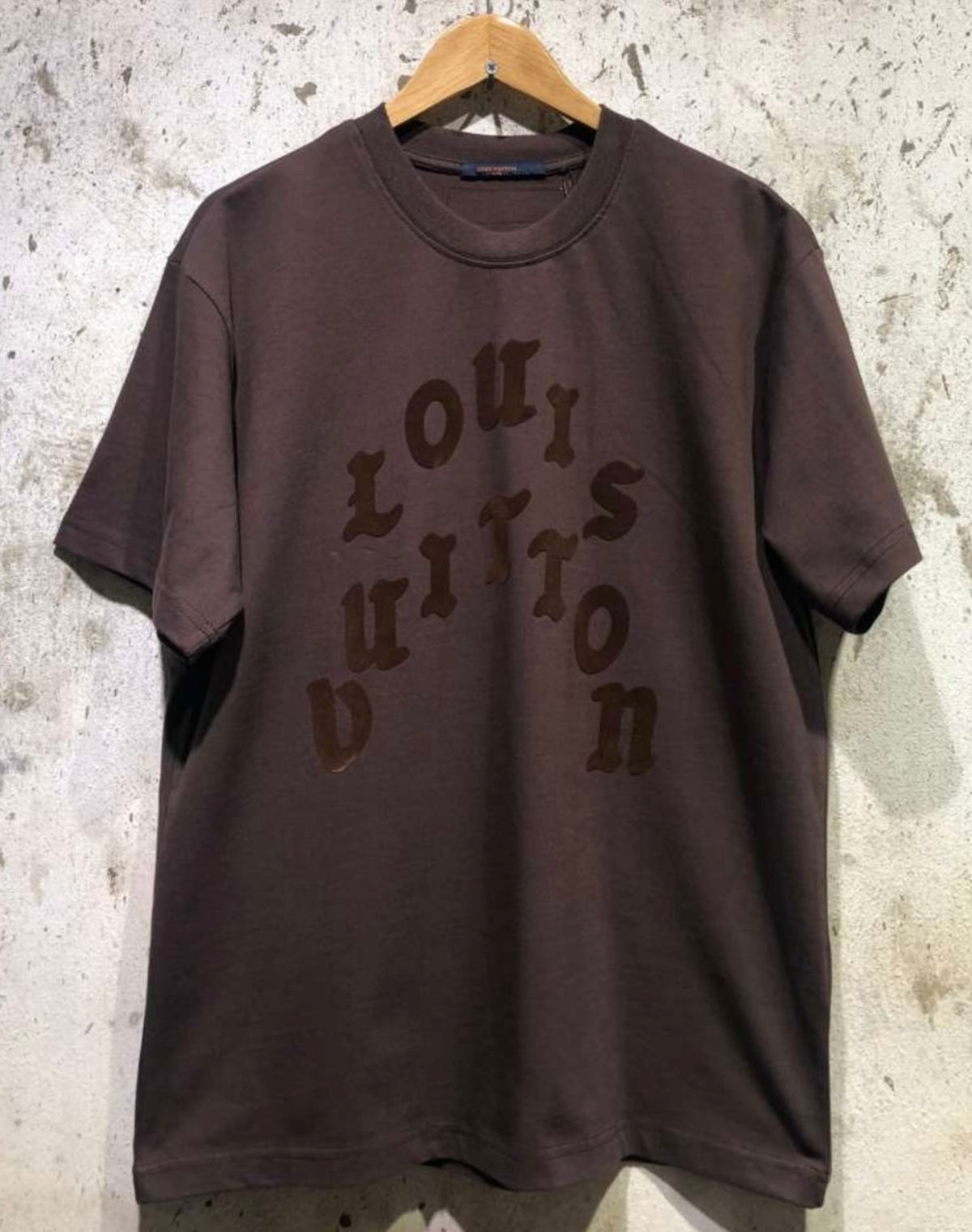 louis vuitton T-shirt over size[ Master Quality]