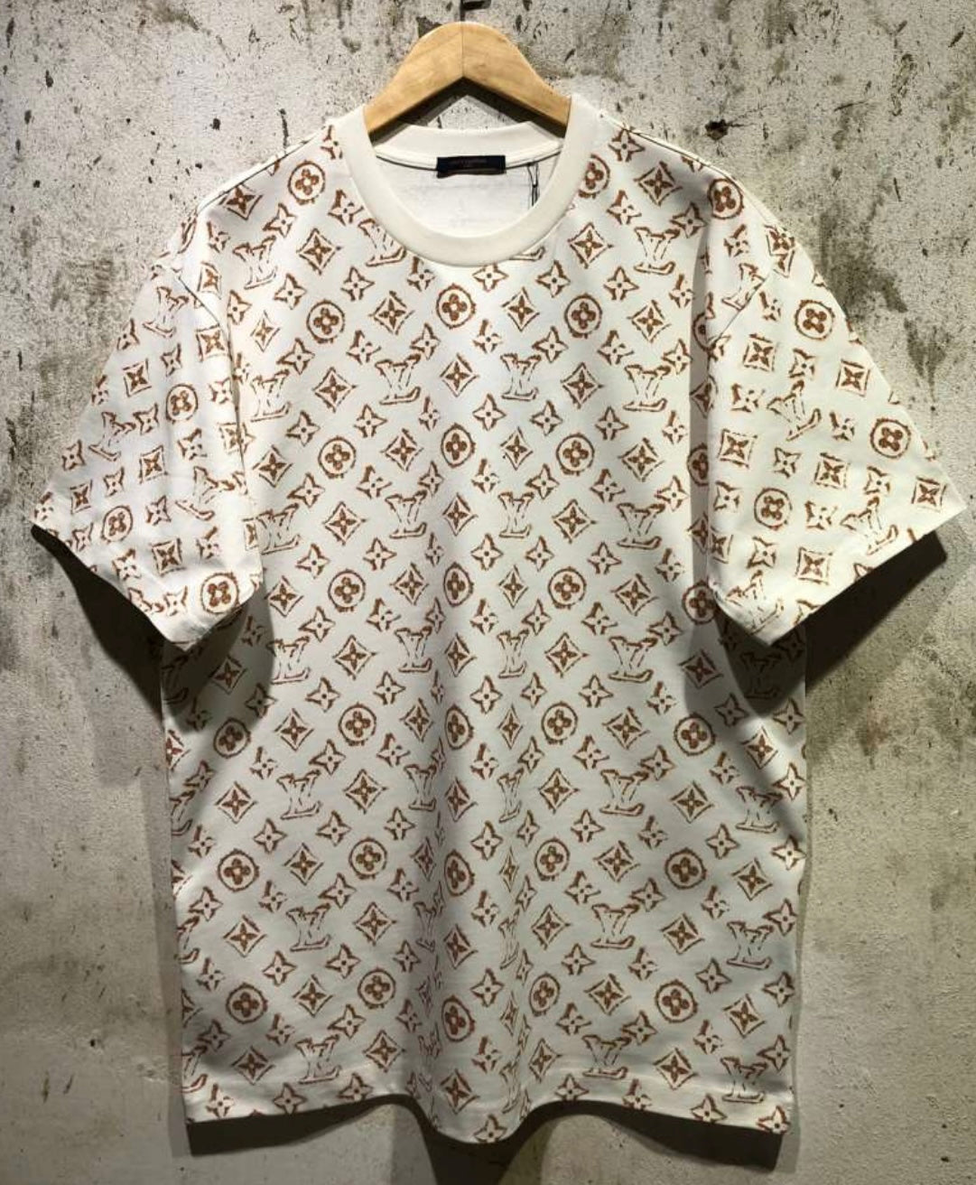 louis vuitton T-shirt oversize[ Master Quality]