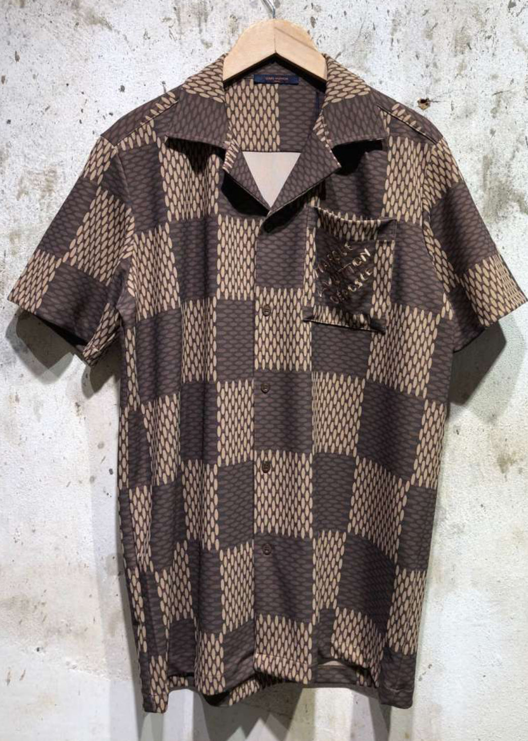 Valentino shirt & shorts Standard size [ Master Quality]