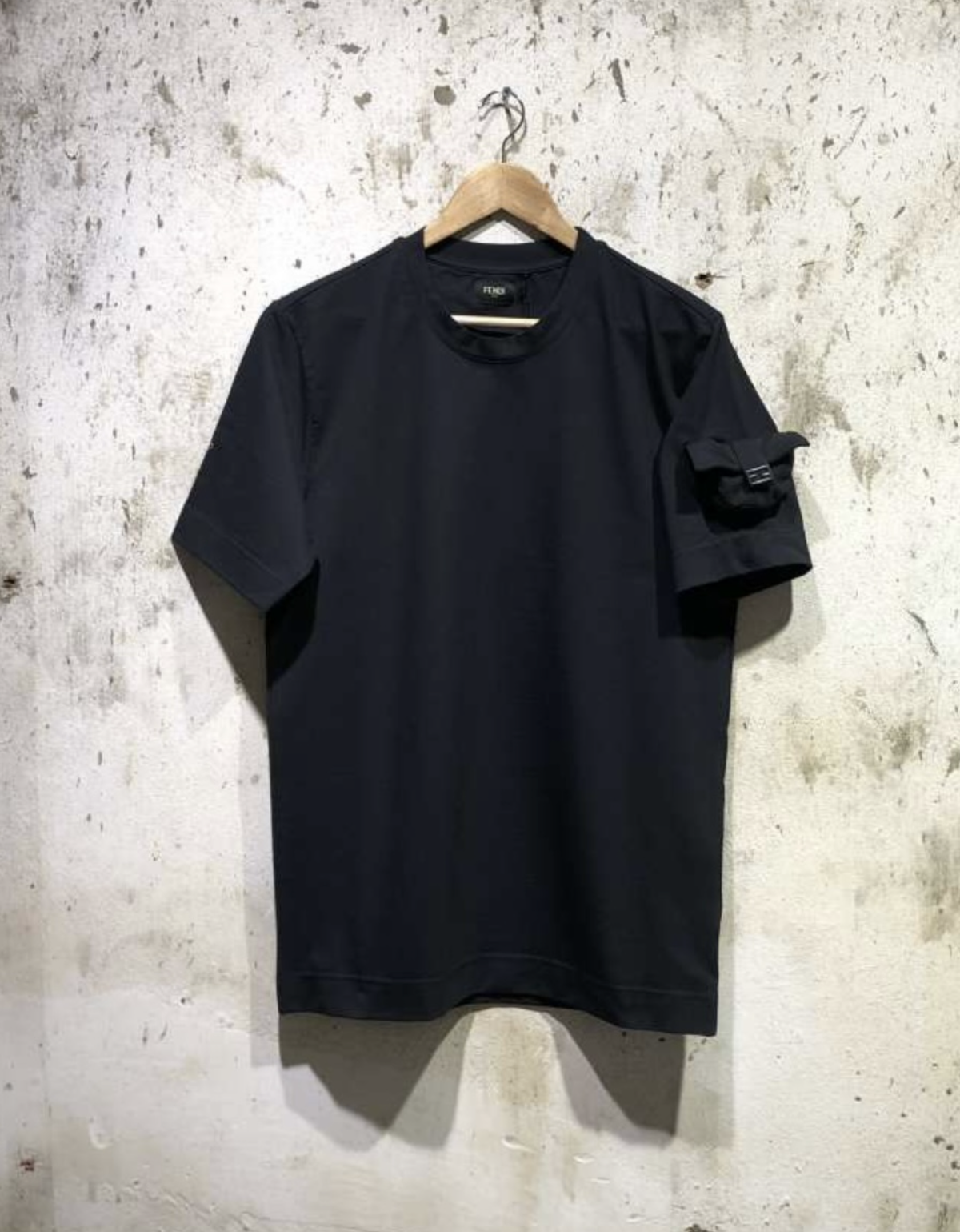 Fendi T-Shirt Standard size Master Quality]